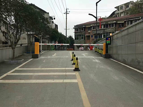 街道车辆识别道闸